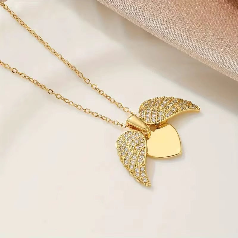 Aloura  - Collar Corazon Alado